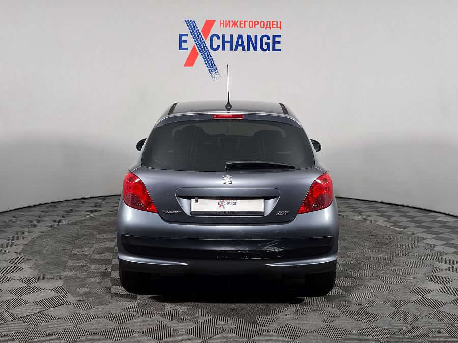 Peugeot 207 1.4 MT (90 л.с.), 2008