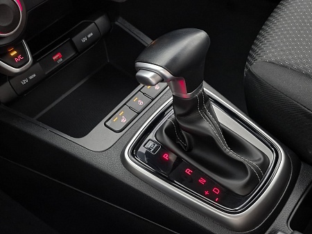 Kia Rio 1.6 AT (123 л.с.), 2021