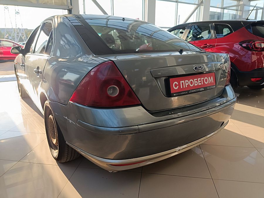 Ford Mondeo 1.8 MT (125 л.с.), 2001