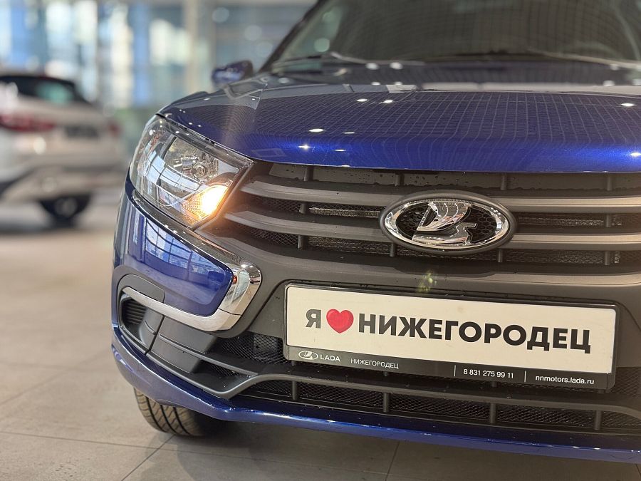 Lada (Ваз) Granta 1.6 MT (90 л.с.), 2026