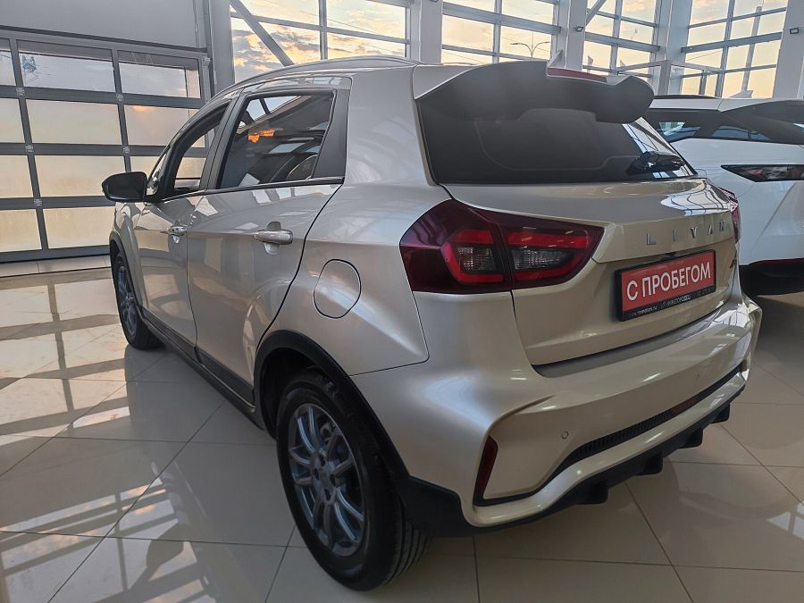 Livan X3 Pro 1.5 CVT (103 л.с.), 2023