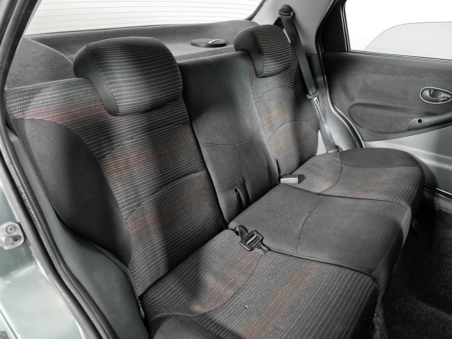 Fiat Albea 1.4 MT (77 л.с.), 2010 Fiat Albea 1.4 MT (77 л.с.), 2010