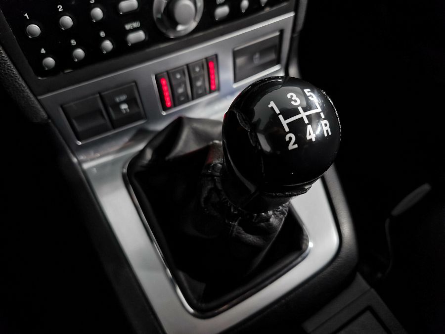 Ford Mondeo 2.0 MT (145 л.с.), 2006