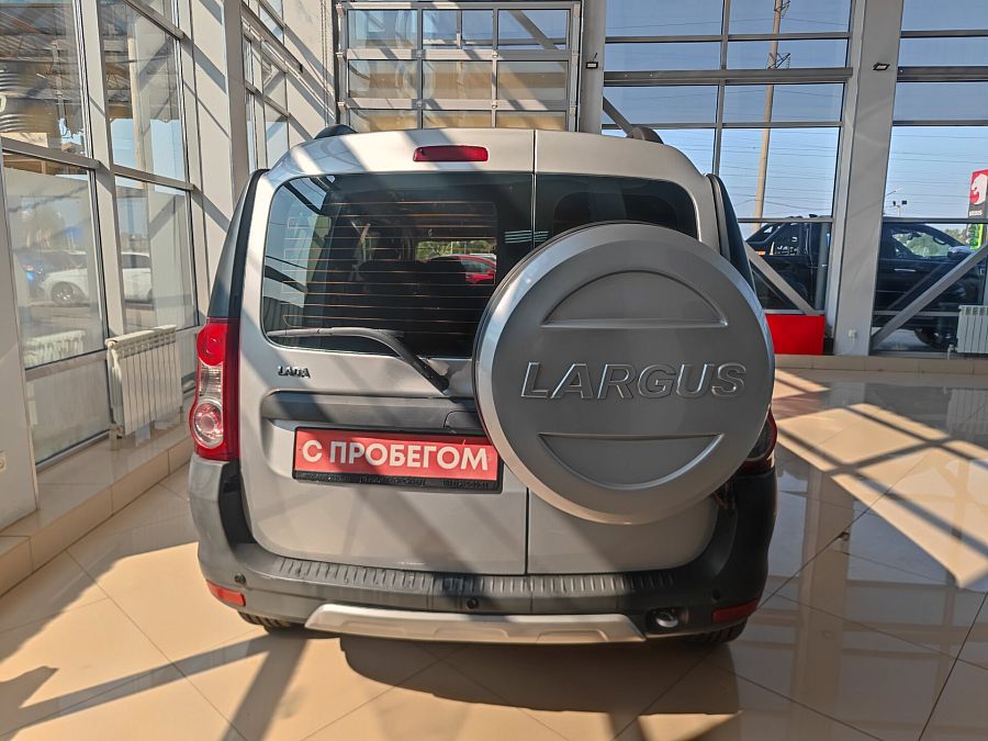 Lada (Ваз) Largus Cross 1.6 MT (106 л.с.), 2018 Lada (Ваз) Largus Cross 1.6 MT (106 л.с.), 2018