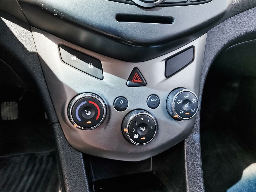Chevrolet Aveo 1.6 MT (115 л.с.), 2014 Chevrolet Aveo 1.6 MT (115 л.с.), 2014