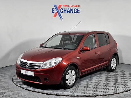 Renault Sandero 1.6 AT (103 л.с.), 2011 — купить в Нижнем Новгороде