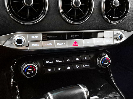Kia Stinger 2.0 AT (247 л.с.) 4WD, 2019 Kia Stinger 2.0 AT (247 л.с.) 4WD, 2019 — купить в Нижнем Новгороде
