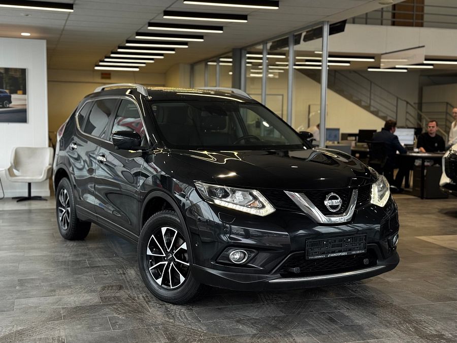 Nissan X-Trail 2.5 CVT (171 л.с.) 4WD, 2016