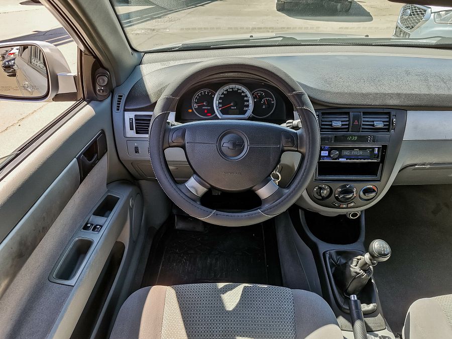 Chevrolet Lacetti 1.4 MT (95 л.с.), 2012