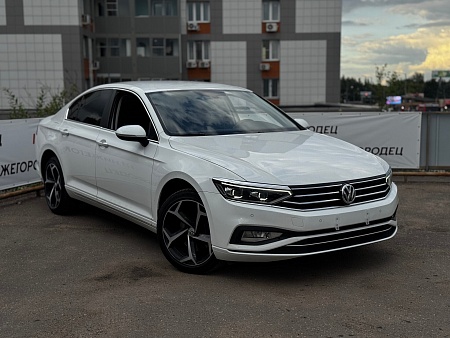Volkswagen Passat 2.0 AMT (190 л.с.), 2020 Volkswagen Passat 2.0 AMT (190 л.с.), 2020