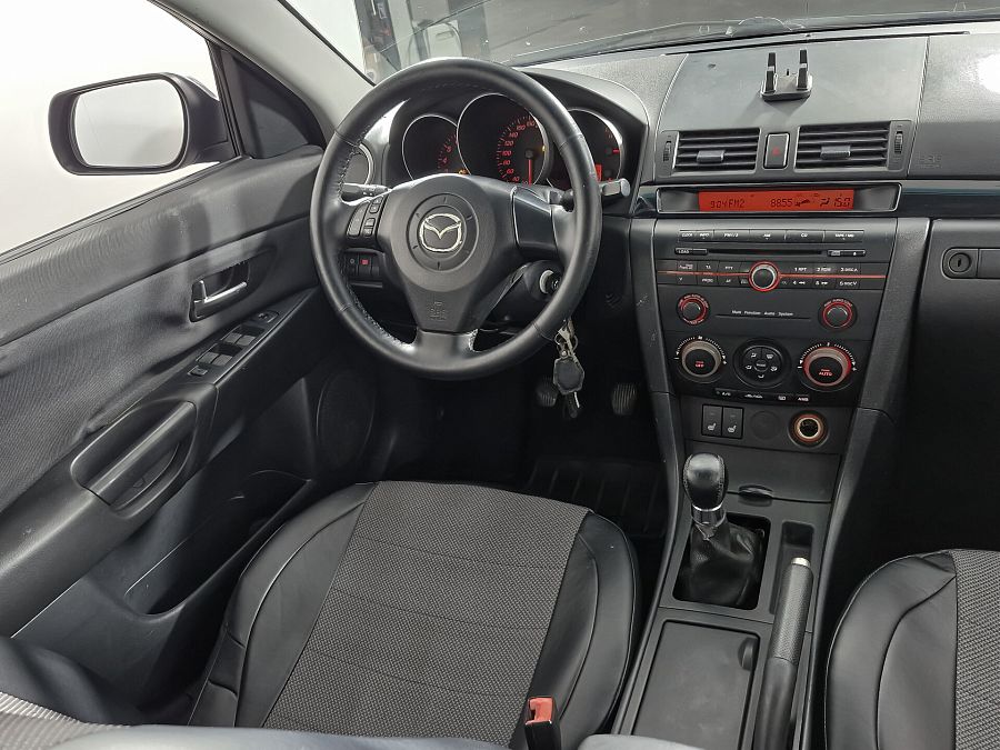 Mazda 3 1.6 MT (105 л.с.), 2005