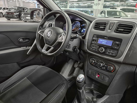 Renault Logan Stepway 1.6 MT (82 л.с.), 2021 Renault Logan Stepway 1.6 MT (82 л.с.), 2021 — купить в Нижнем Новгороде