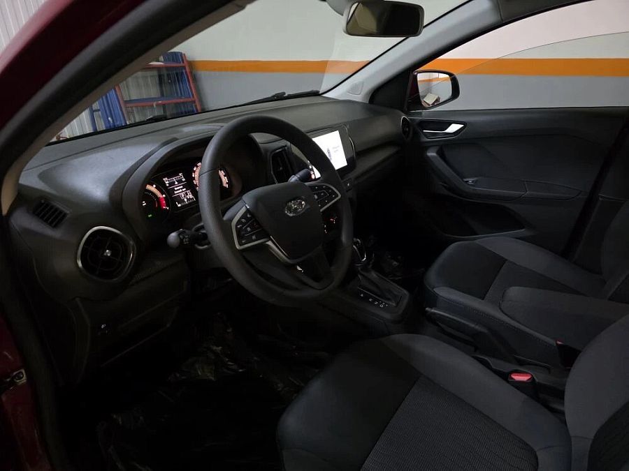 Lada (Ваз) Iskra 1.6 CVT (106 л.с.), 2026