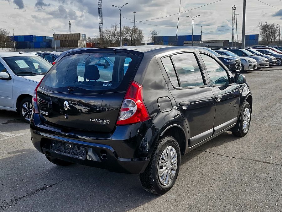 Renault Sandero 1.6 MT (84 л.с.), 2011 Renault Sandero 1.6 MT (84 л.с.), 2011