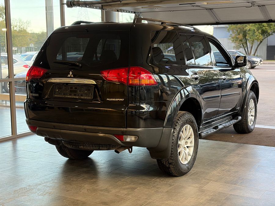 Mitsubishi Pajero Sport 3.0 AT (220 л.с.) 4WD, 2011 Mitsubishi Pajero Sport 3.0 AT (220 л.с.) 4WD, 2011