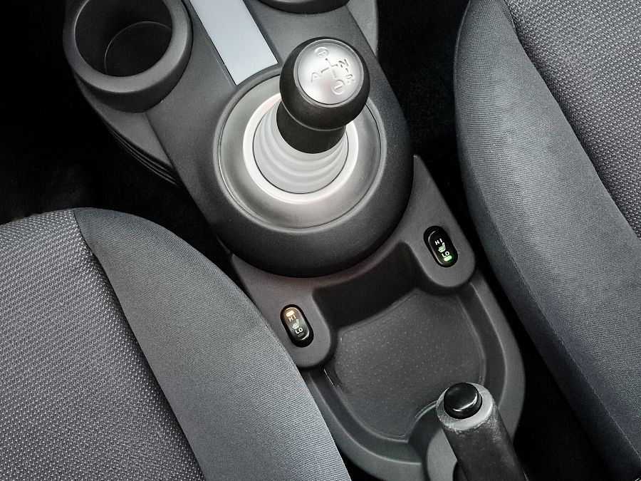 Mitsubishi Colt 1.3 AMT (95 л.с.), 2005