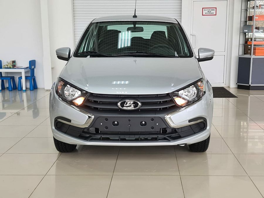 Lada (Ваз) Granta 1.6 MT (90 л.с.), 2026 Lada (Ваз) Granta 1.6 MT (90 л.с.), 2026