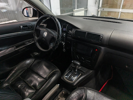 Volkswagen Passat 1.8 AT (170 л.с.), 2004 — купить в Нижнем Новгороде