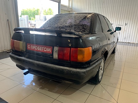 Audi 80 1.8 MT (88 л.с.), 1988