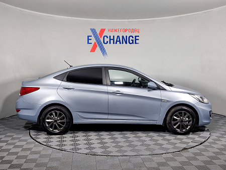 Hyundai Solaris 1.4 MT (107 л.с.), 2011 Hyundai Solaris 1.4 MT (107 л.с.), 2011 — купить в Нижнем Новгороде