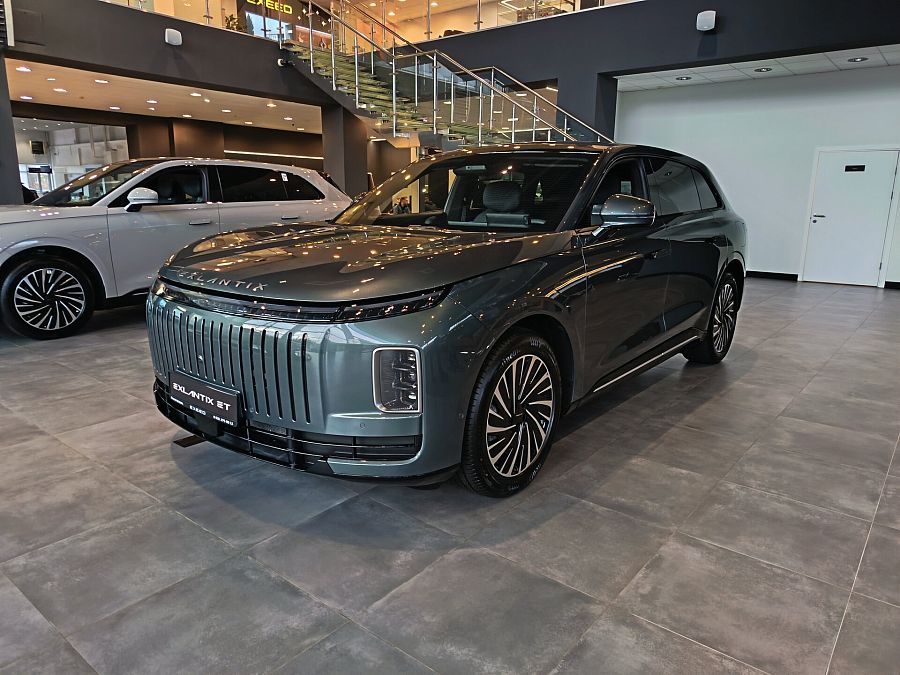 Exeed Exlantix ET 1.5hyb AT (469 л.с.) 4WD, 2026