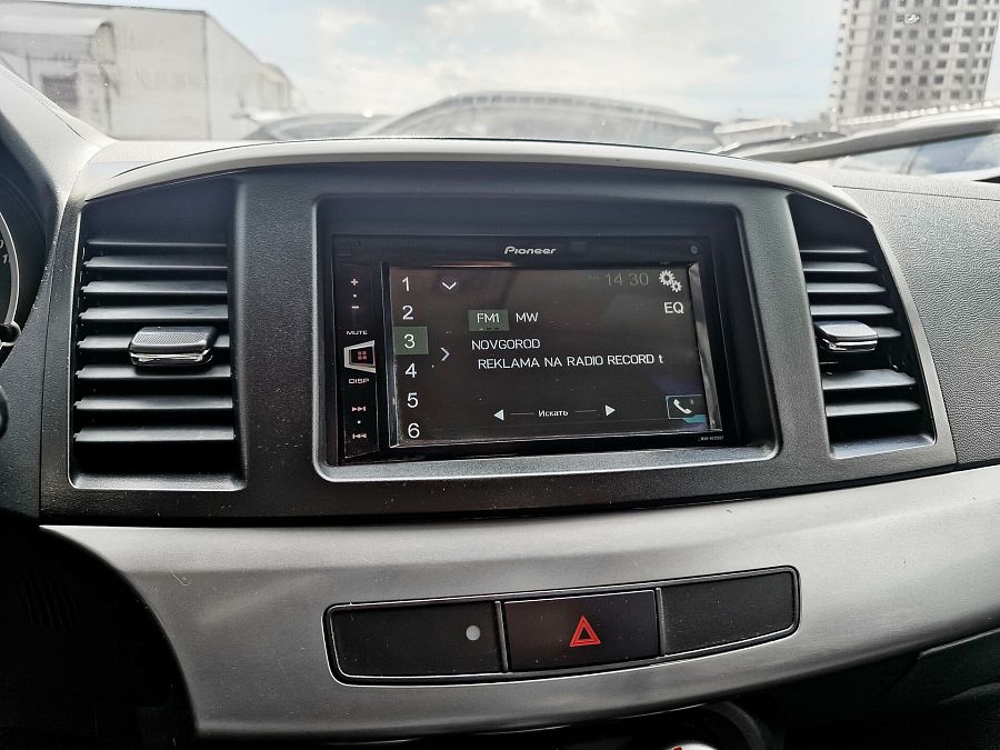 Mitsubishi Lancer 1.5 AT (109 л.с.), 2010