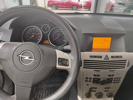 Opel Astra GTC 1.6 MT (115 л.с.), 2008 — купить в Нижнем Новгороде