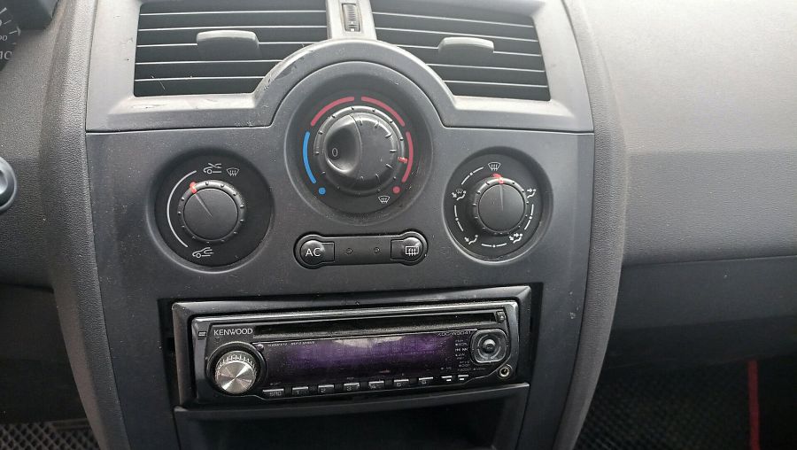 Renault Megane 1.6 AT (113 л.с.), 2008 Renault Megane 1.6 AT (113 л.с.), 2008