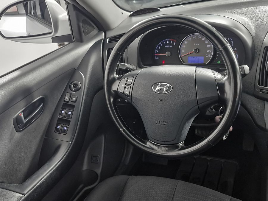 Hyundai Elantra 2.0 AT (143 л.с.), 2007