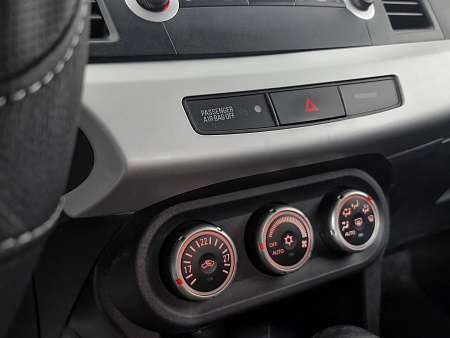 Mitsubishi Lancer 1.5 AT (109 л.с.), 2010 — купить в Нижнем Новгороде