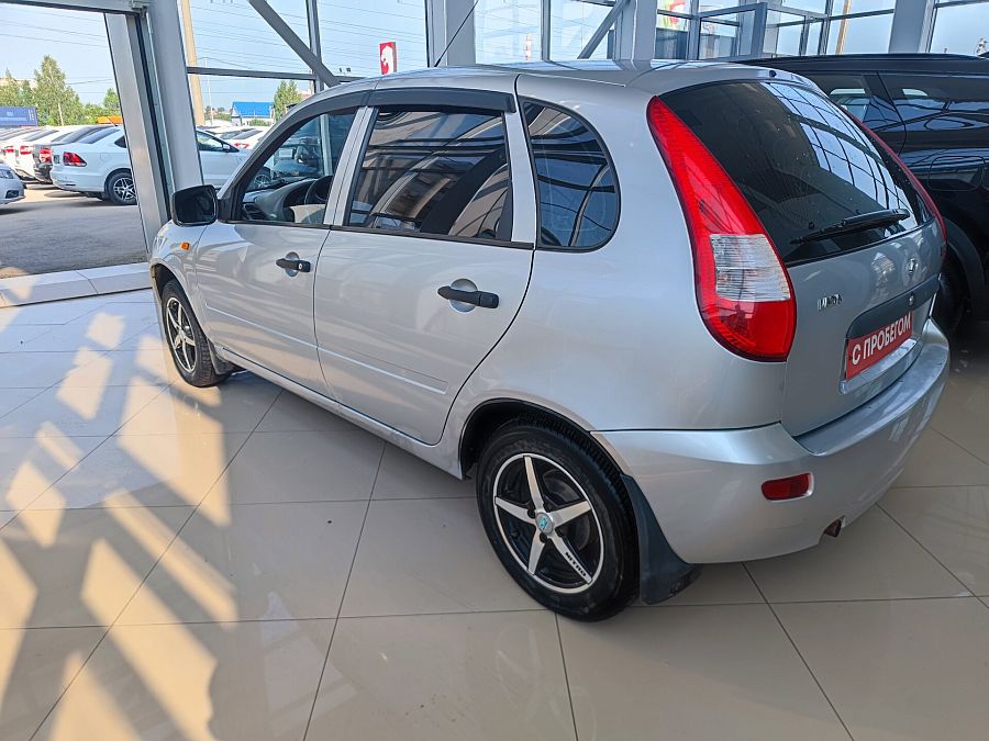 Lada (Ваз) Kalina 1.6 MT (81 л.с.), 2013