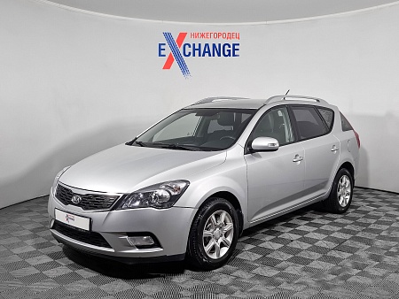 Kia Ceed 1.6 MT (122 л.с.), 2010