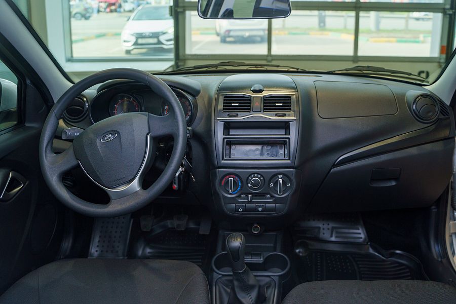 Lada (Ваз) Granta 1.6 MT (90 л.с.), 2025 Lada (Ваз) Granta 1.6 MT (90 л.с.), 2025