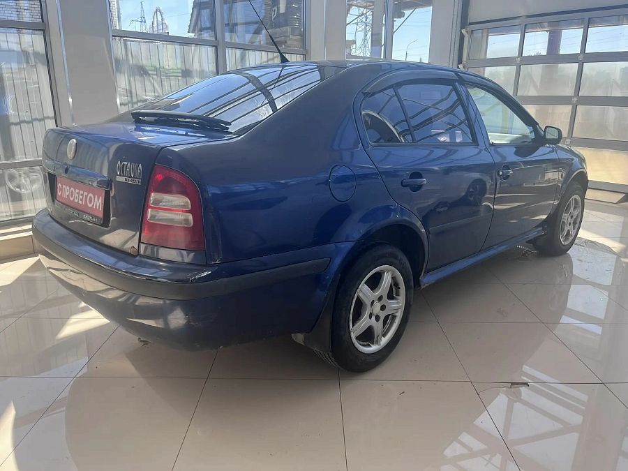 Skoda Octavia 1.6 MT (102 л.с.), 2008