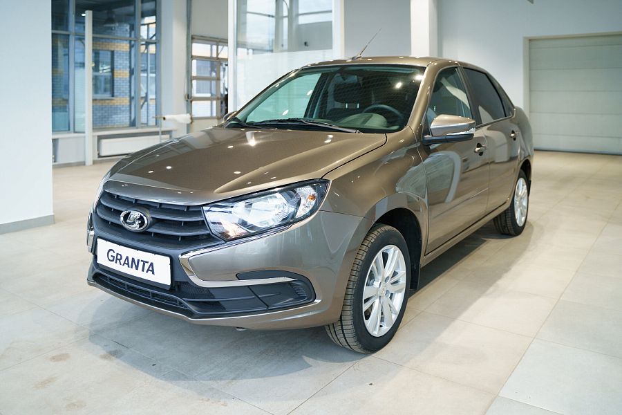 Lada (Ваз) Granta 1.6 MT (90 л.с.), 2026 Lada (Ваз) Granta 1.6 MT (90 л.с.), 2026