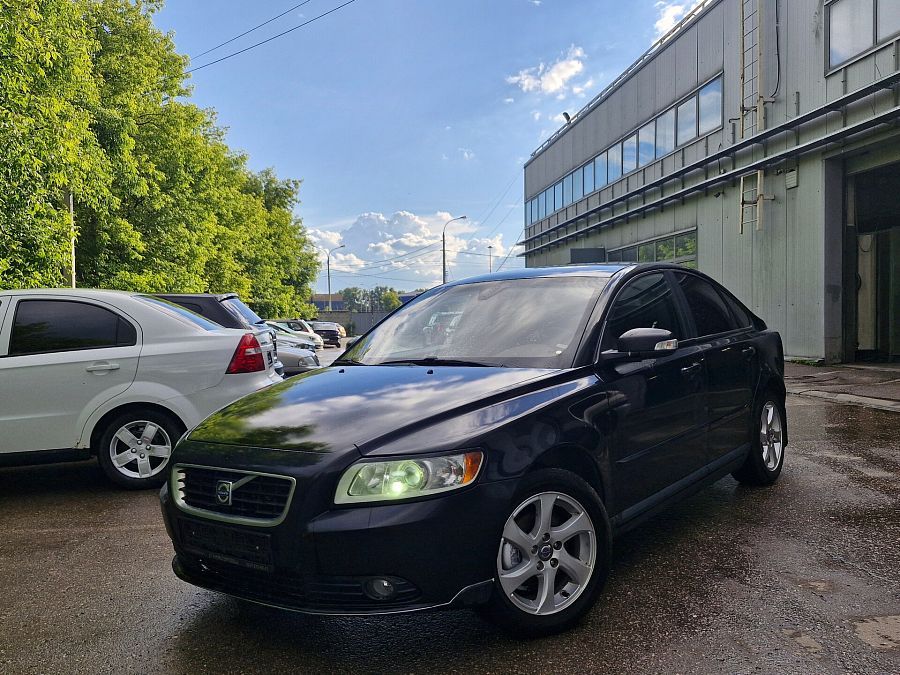 Volvo S40 1.8 MT (125 л.с.), 2009 Volvo S40 1.8 MT (125 л.с.), 2009