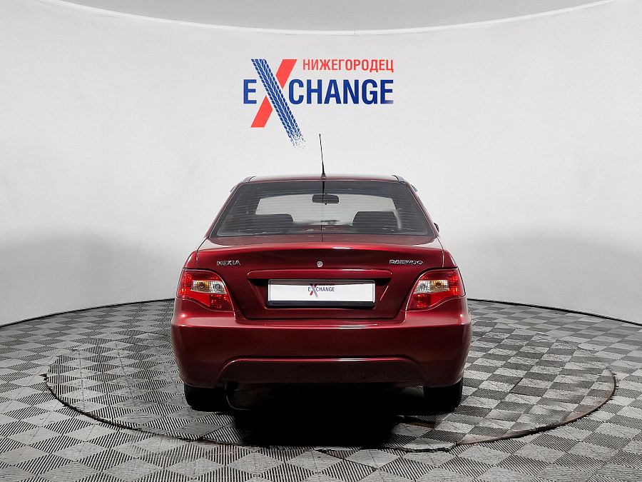 Daewoo Nexia 1.5 MT (80 л.с.), 2010
