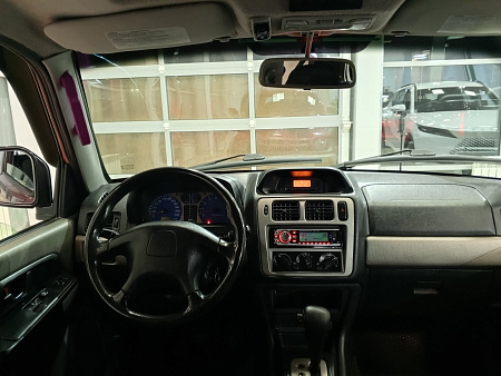 Mitsubishi Pajero iO 1.6 AT (102 л.с.) 4WD, 1999 — купить в Нижнем Новгороде