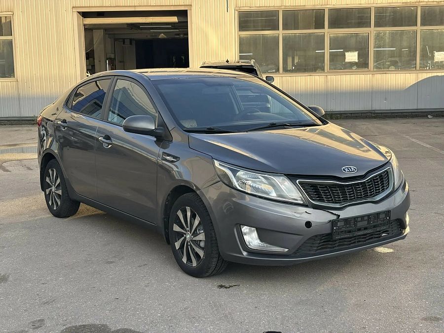 Kia Rio 4-speed 1.6 AT (123 л.с.), 2011