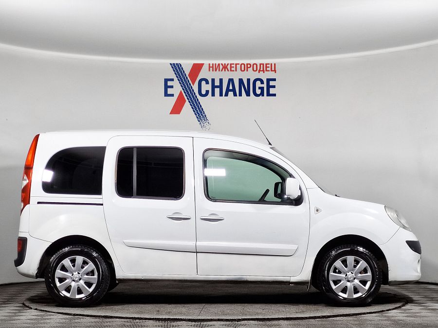 Renault Kangoo 1.6 MT (84 л.с.), 2012