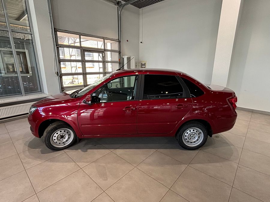 Lada (Ваз) Granta 1.6 MT (90 л.с.), 2026