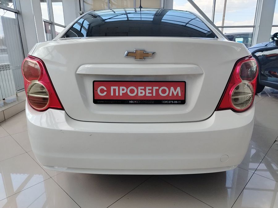 Chevrolet Aveo 1.6 MT (115 л.с.), 2014