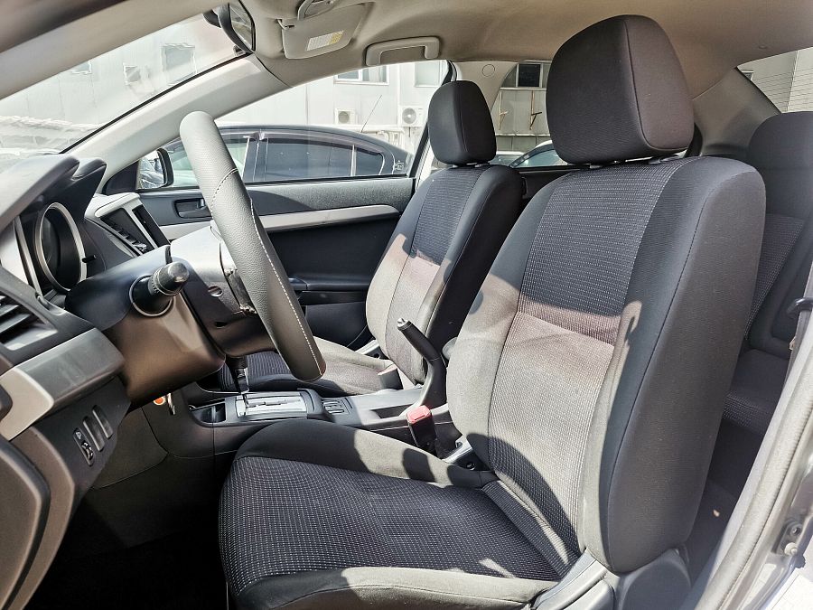 Mitsubishi Lancer 1.5 AT (109 л.с.), 2010
