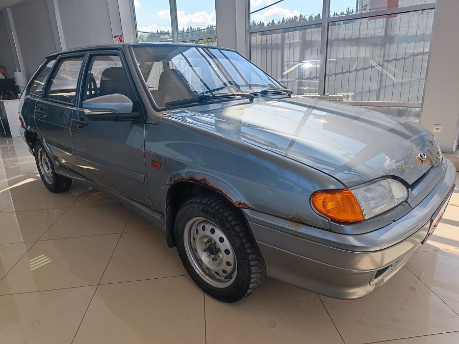 Lada (Ваз) 2114 1.6 MT (81 л.с.), 2010