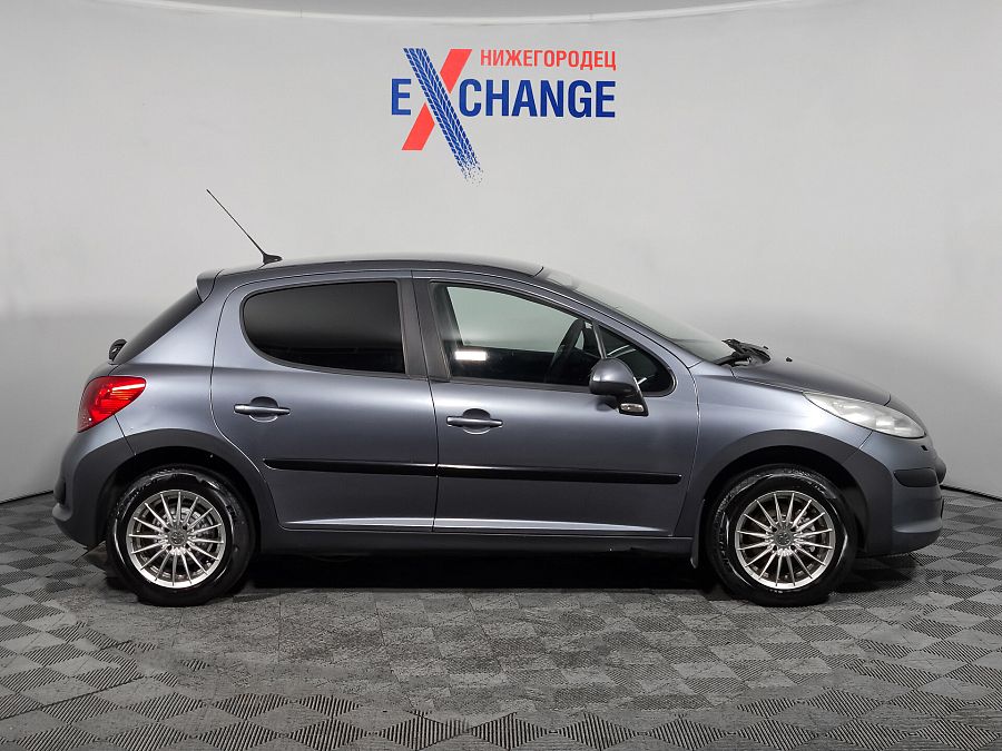 Peugeot 207 1.4 MT (90 л.с.), 2008