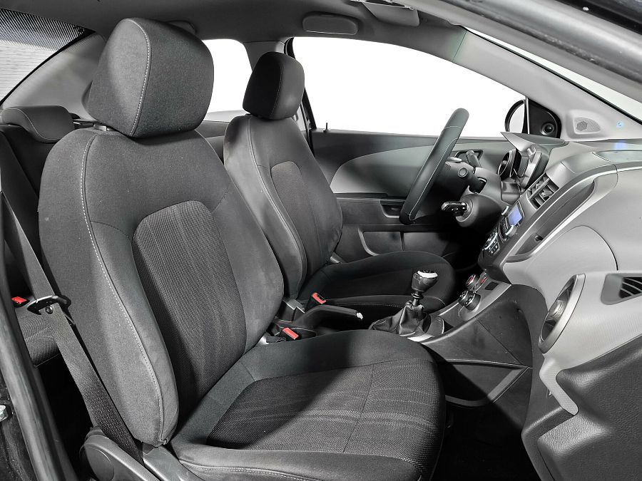 Chevrolet Aveo 1.6 MT (115 л.с.), 2012 Chevrolet Aveo 1.6 MT (115 л.с.), 2012