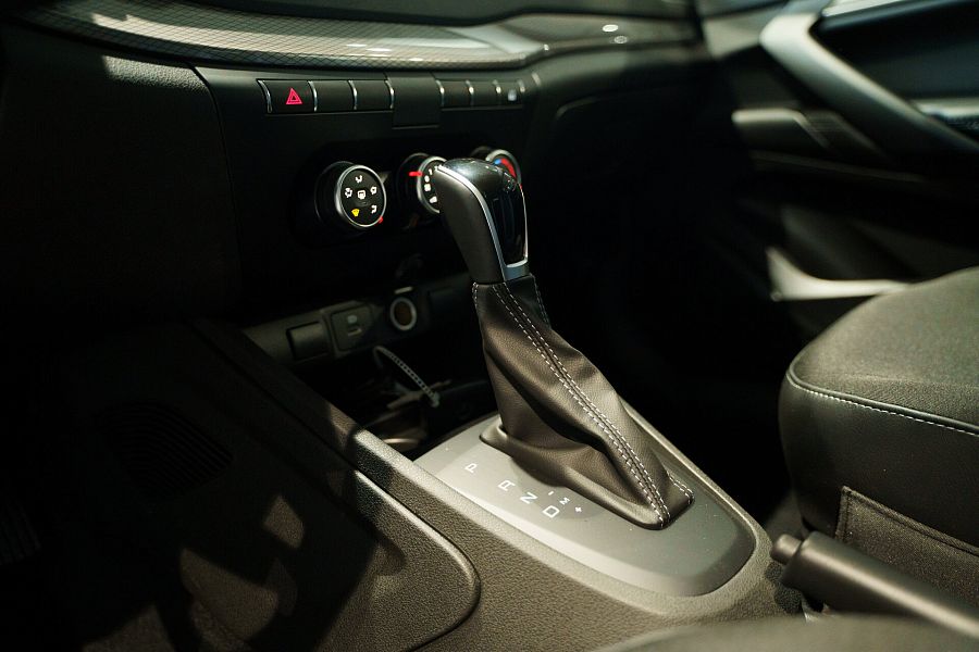 Lada (Ваз) Vesta SW Cross 1.8 CVT (122 л.с.), 2026 Lada (Ваз) Vesta SW Cross 1.8 CVT (122 л.с.), 2026