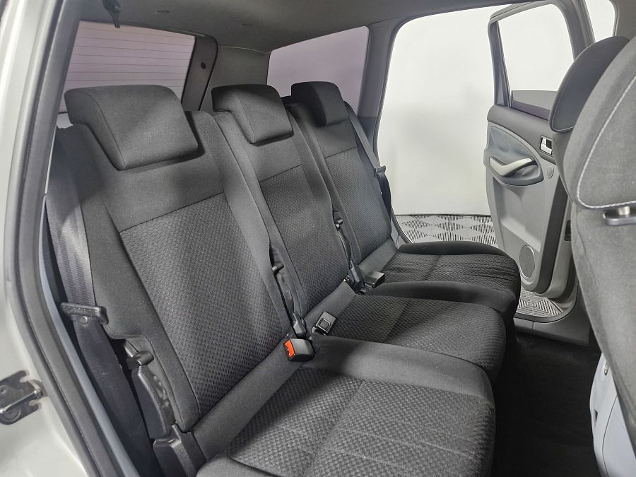 Ford C-MAX 2.0 MT (145 л.с.), 2008 Ford C-MAX 2.0 MT (145 л.с.), 2008