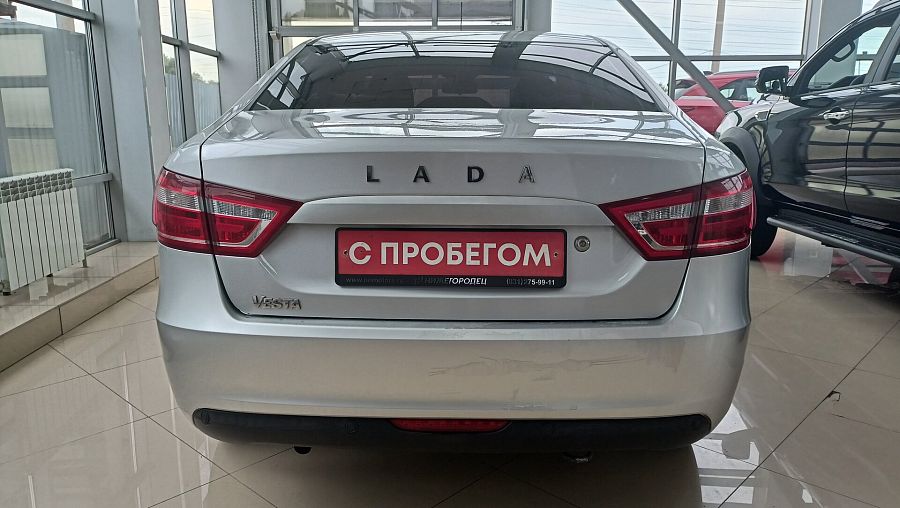 Lada (Ваз) Vesta 1.6 MT (106 л.с.), 2017