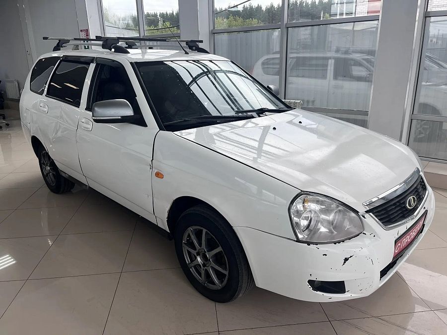 Lada (Ваз) Priora 1.6 MT (98 л.с.), 2012